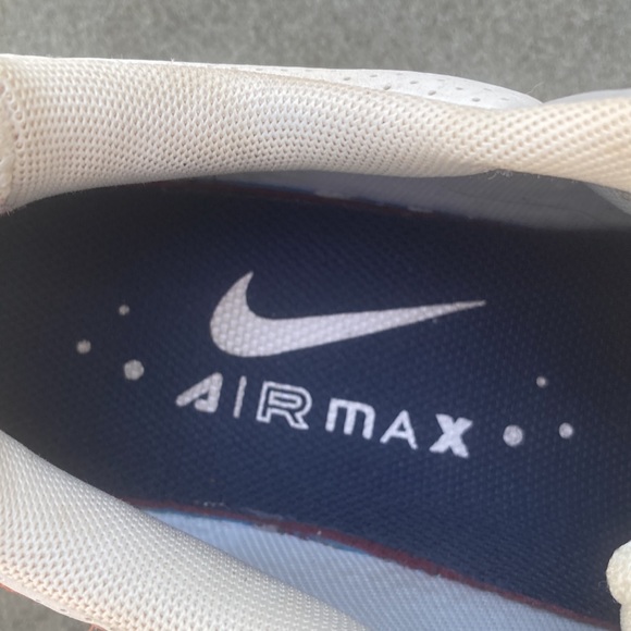 Nike Air Max Summit White/ Crimson Bliss Sz 11 - Picture 9 of 12